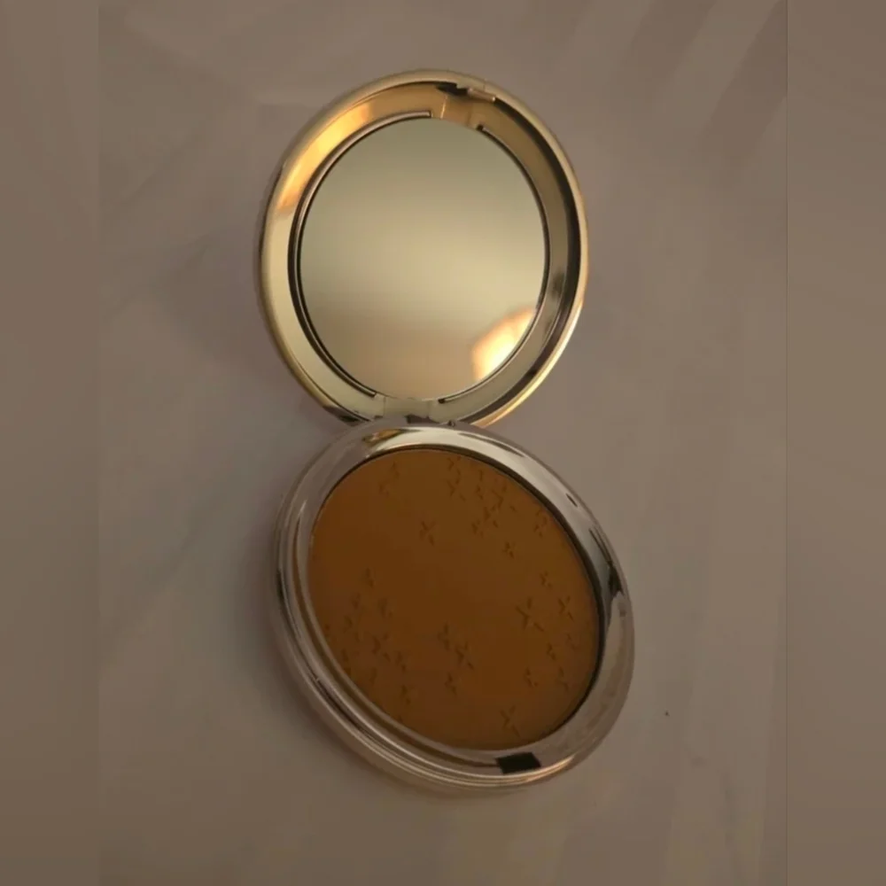 Ciate Bamboo Bronzer in Shiny Silver Case